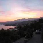 Itati Вилла Санремо
