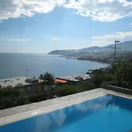 Вилла Itati *